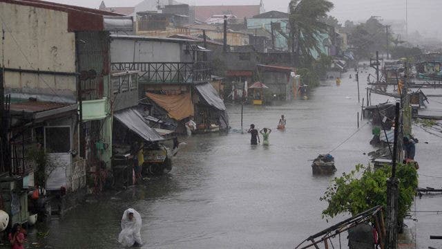 Massive Typhoon Slams Philippines
