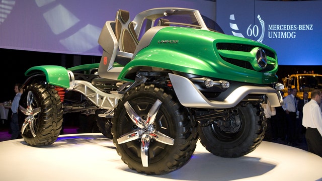 Mercedes-Benz Builds a Truck Fit for Aliens