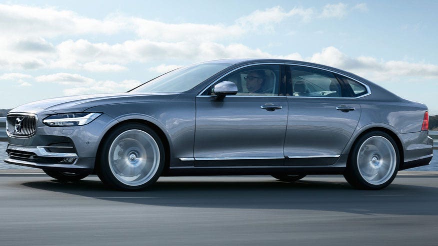 2017 Volvo S90 coming standard with autonomous mode for highways