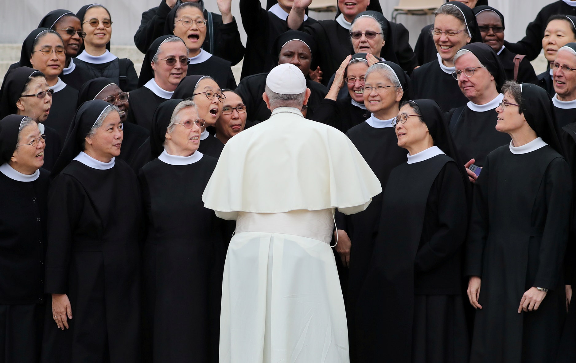 Pope Francis names nuns, lay women among new Dicastery for Bishops