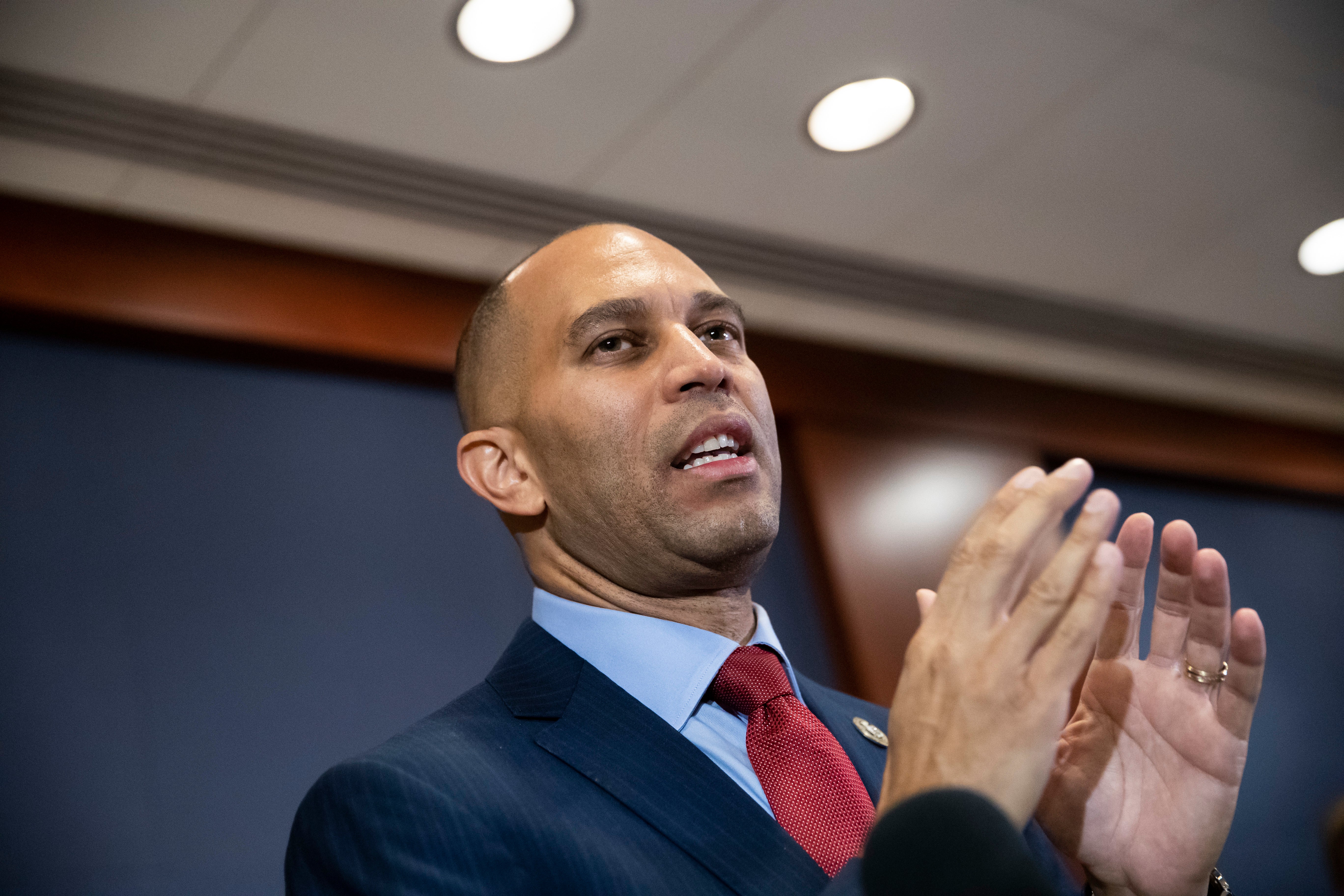 Rep. Jeffries says Jan. 6 committee is an opportunity for GOP to show they really 'back the blue'