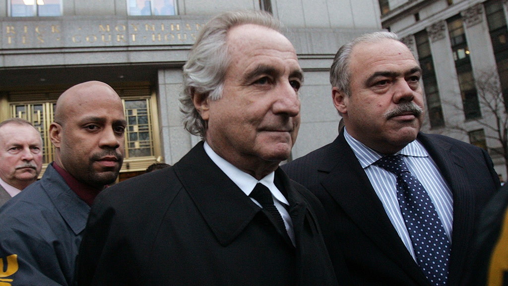 Bernie Madoff billiondollar ponzi scheme and what he wants now(02)
