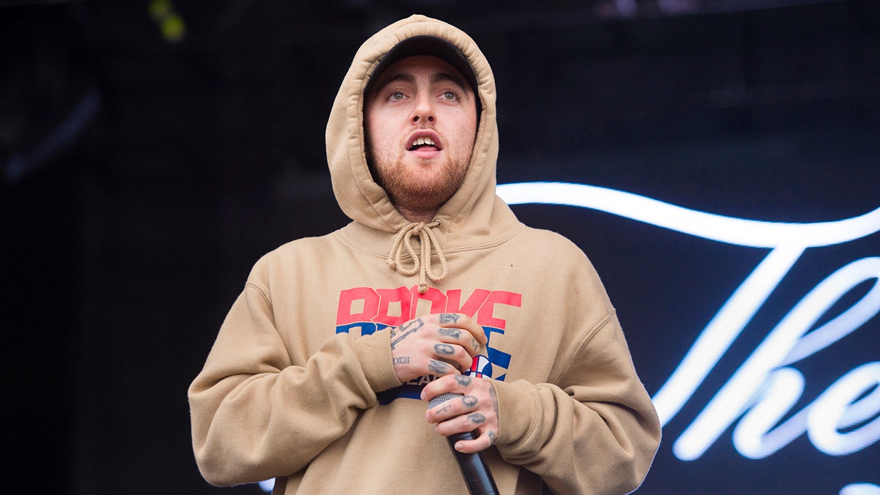 As the world mourns Mac Miller's loss, we're reminded of his connection to  the hockey world - Article - Bardown