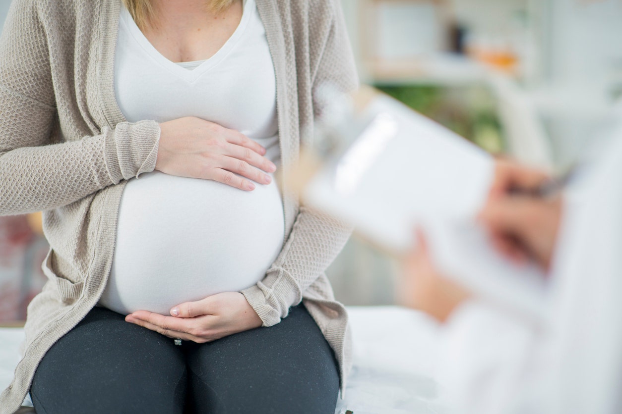 More college-educated women are having babies before marriage: study