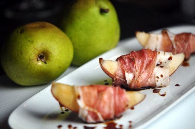 Proscuitto Wrapped Pears with Blue Cheese