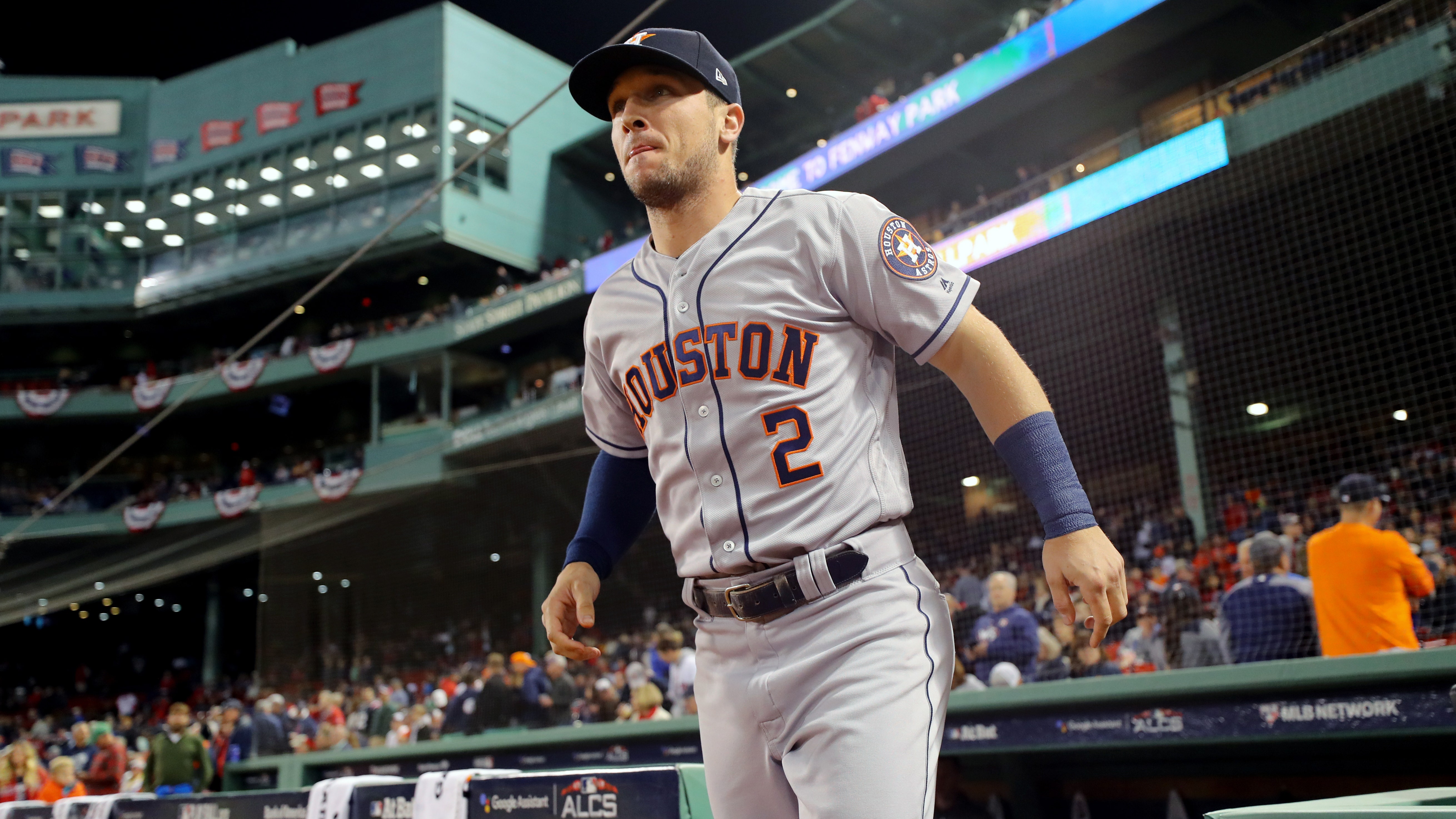 Houston Astros players surprise restaurant employees