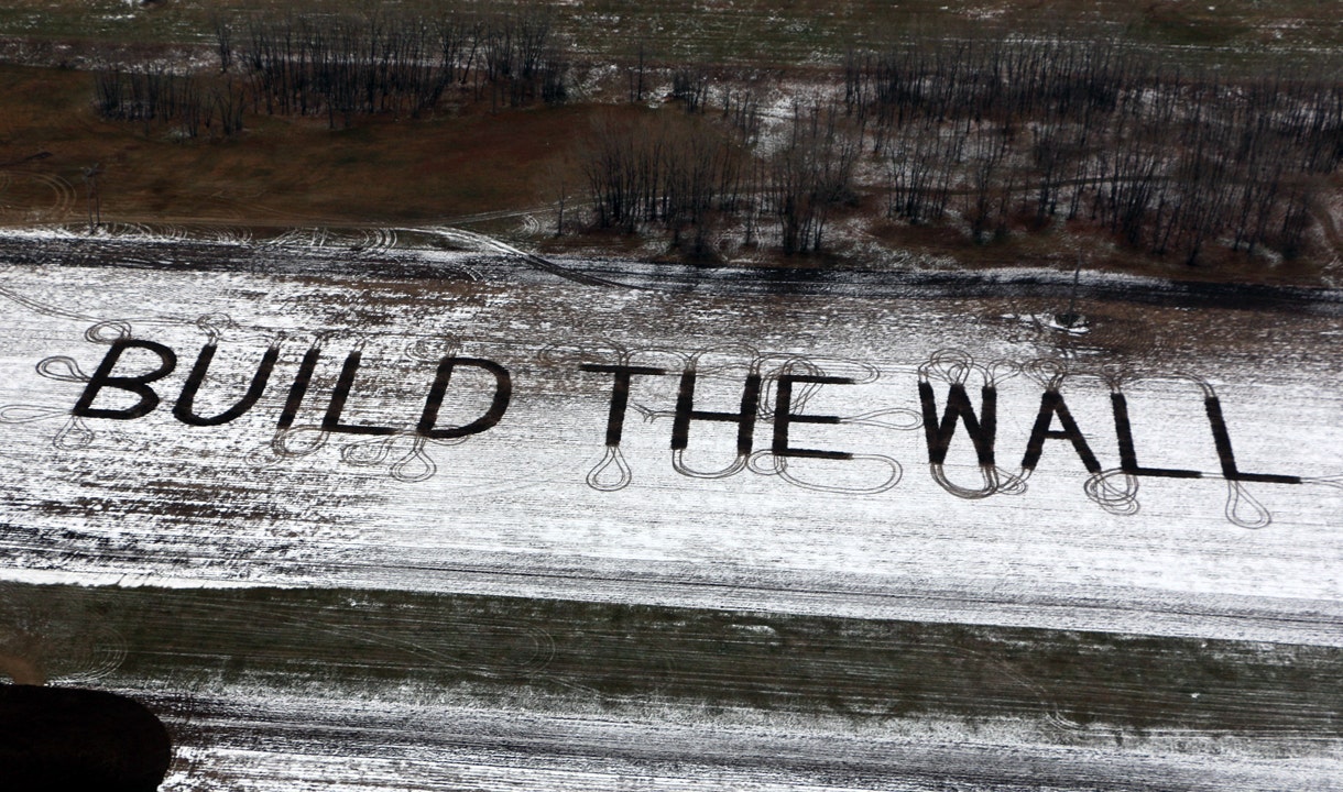 'Build the wall': North Dakota farmer plows message of support for Trump