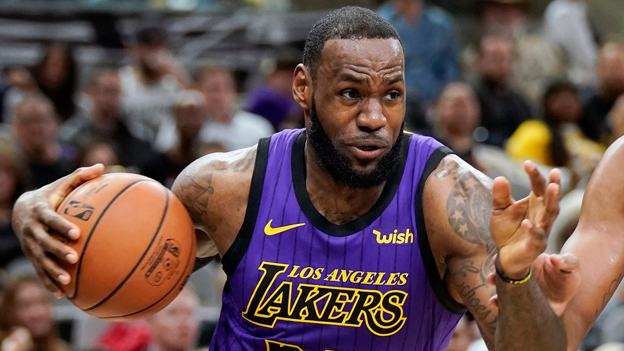 LeBron James faces backlash over ‘YOU’RE NEXT’ tweet about Ohio police officer