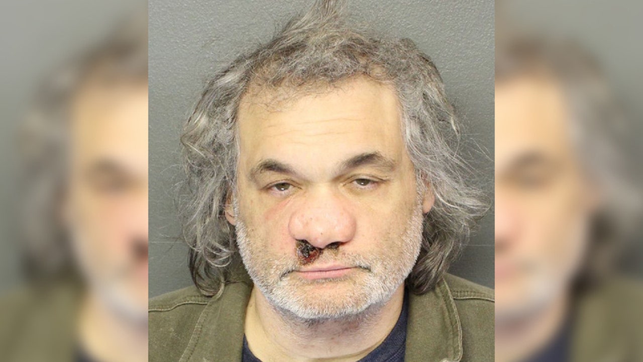Artie Lange Reportedly Headed To Jail After Being Busted For Drug Possession Says Hes In Rehab