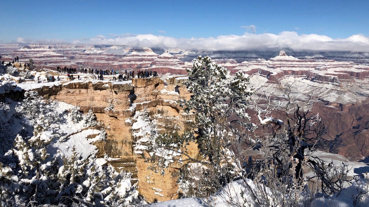 Rare winter storm brings snow to Arizona desert, as Midwest, Northeast