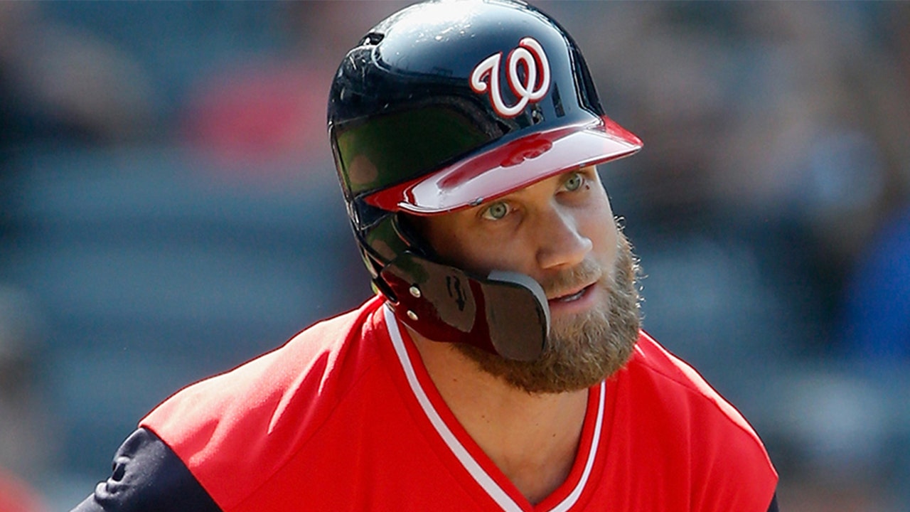 Bryce Harper showed up to the Home Run Derby with a D.C. headband