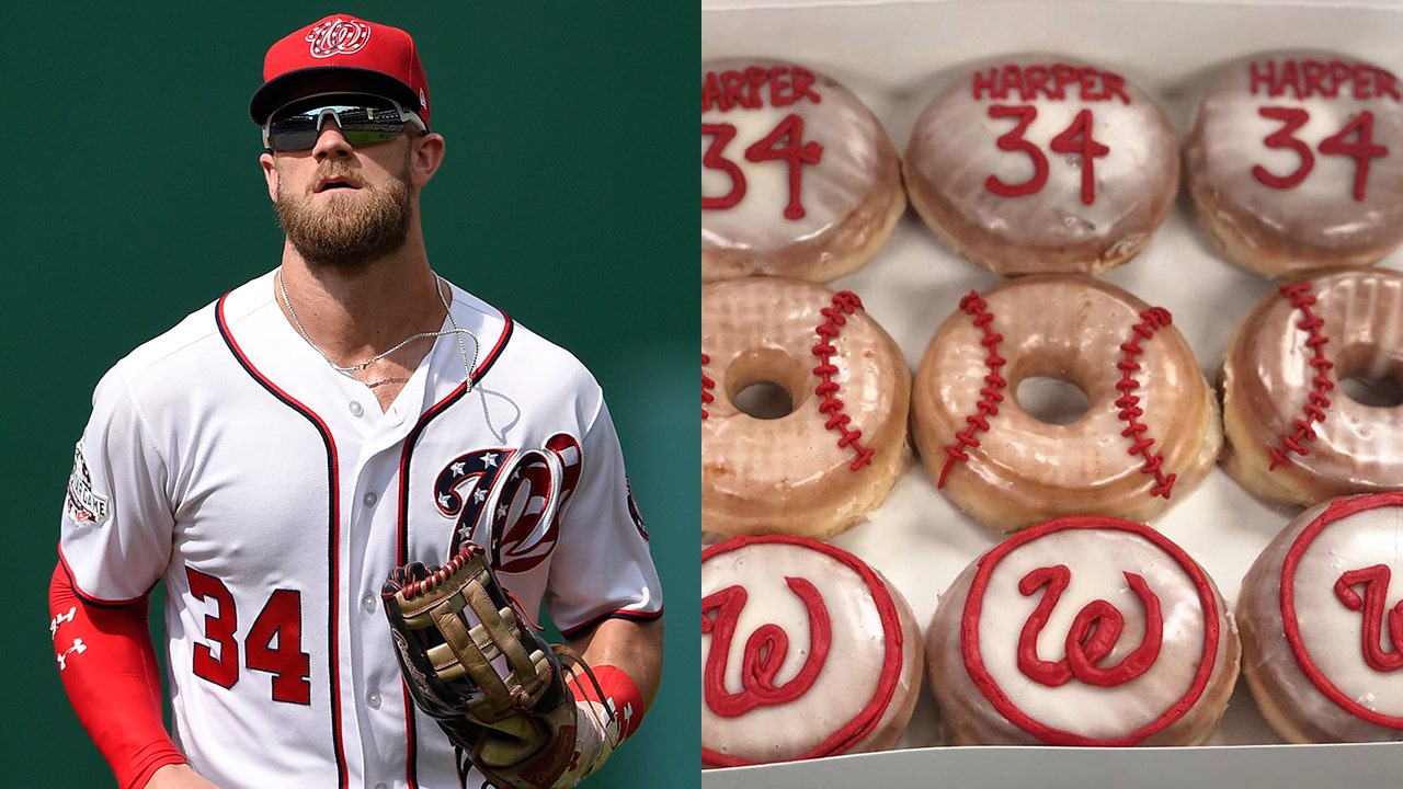 With resounding boos, DC fans welcome Harper back to Nats Park