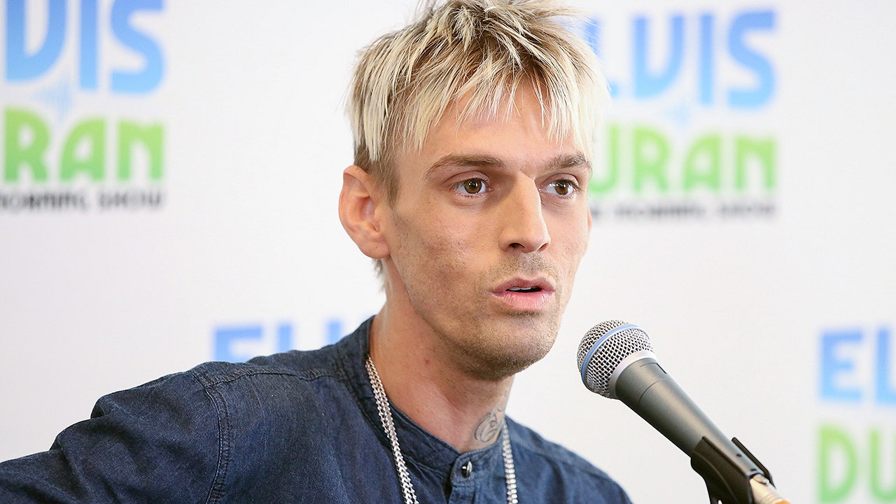 Musician Aaron Carter dead at 34