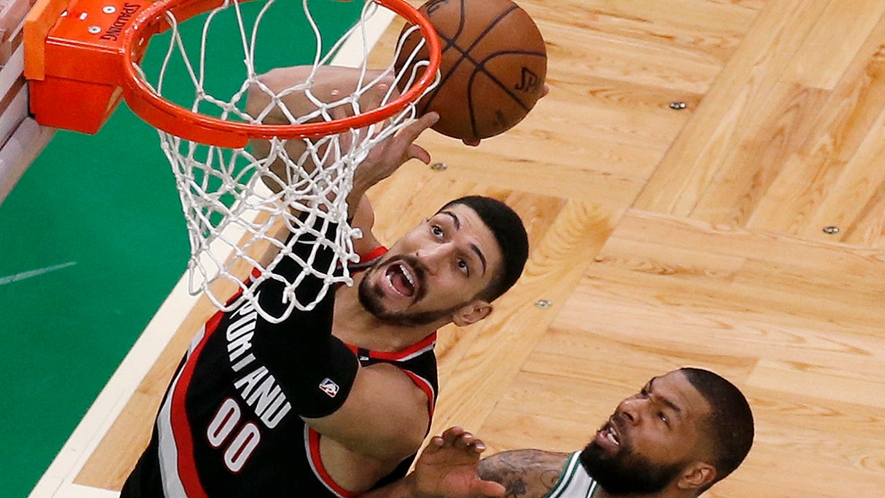 NBA's Enes Kanter, a Turkish dissident, deserves US government support, letter to Pompeo urges