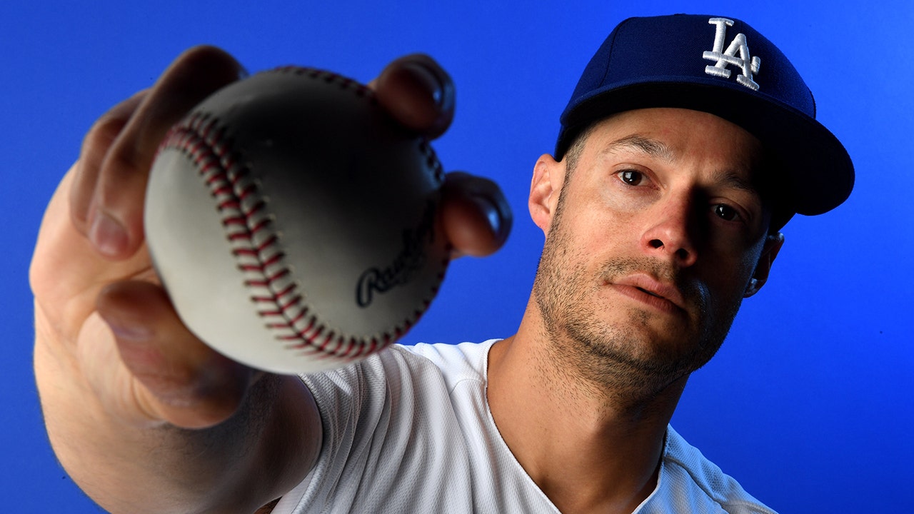 Joe Kelly Must See Savage Moments With Dodgers! Kelly Owns The