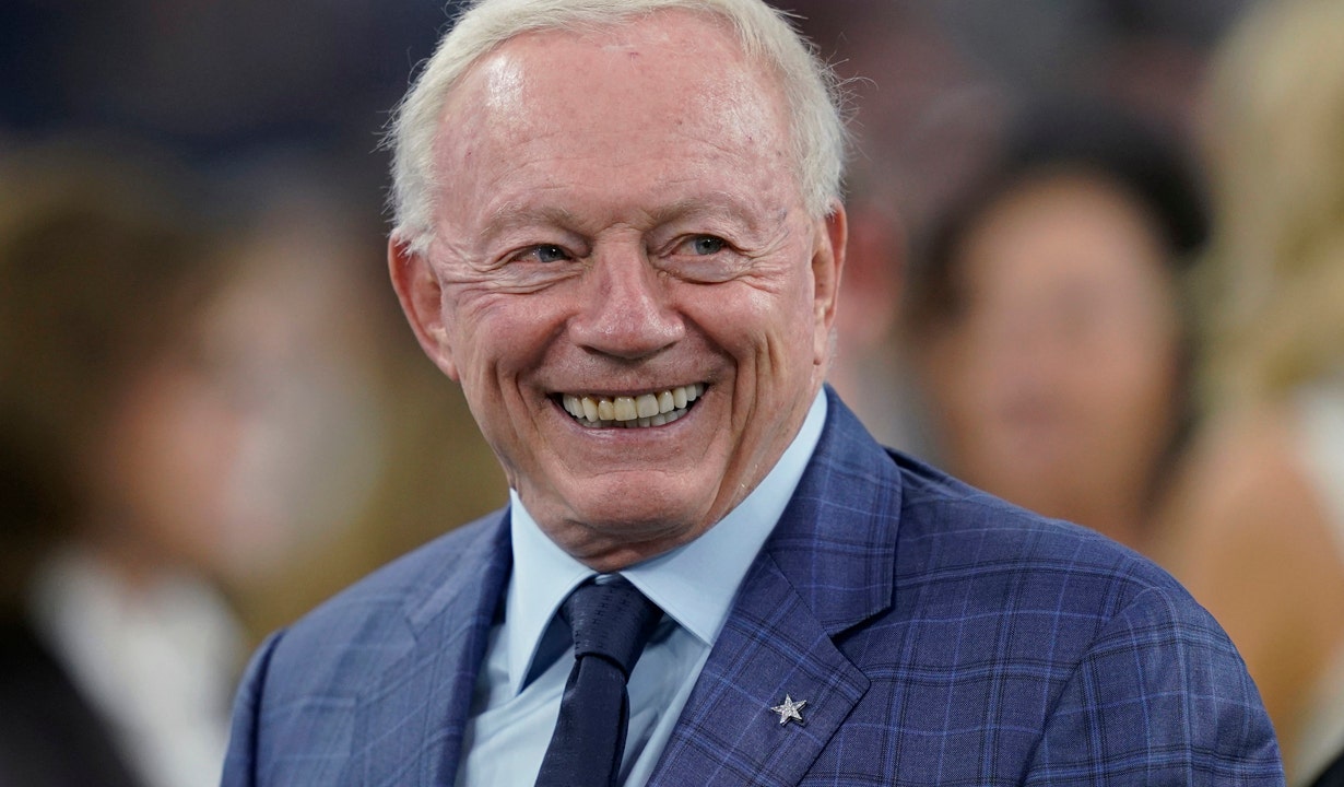 Dallas Cowboys Jerry Jones Brushing Off Concern Over Red Zone Struggles -  Gridiron Heroics