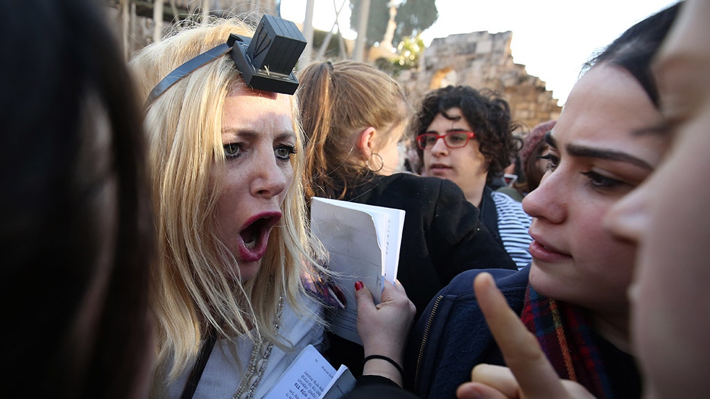 Fights Erupt At Jerusalems Western Wall After Ultra Orthodox Jewish Men Try To Block Womens 2918