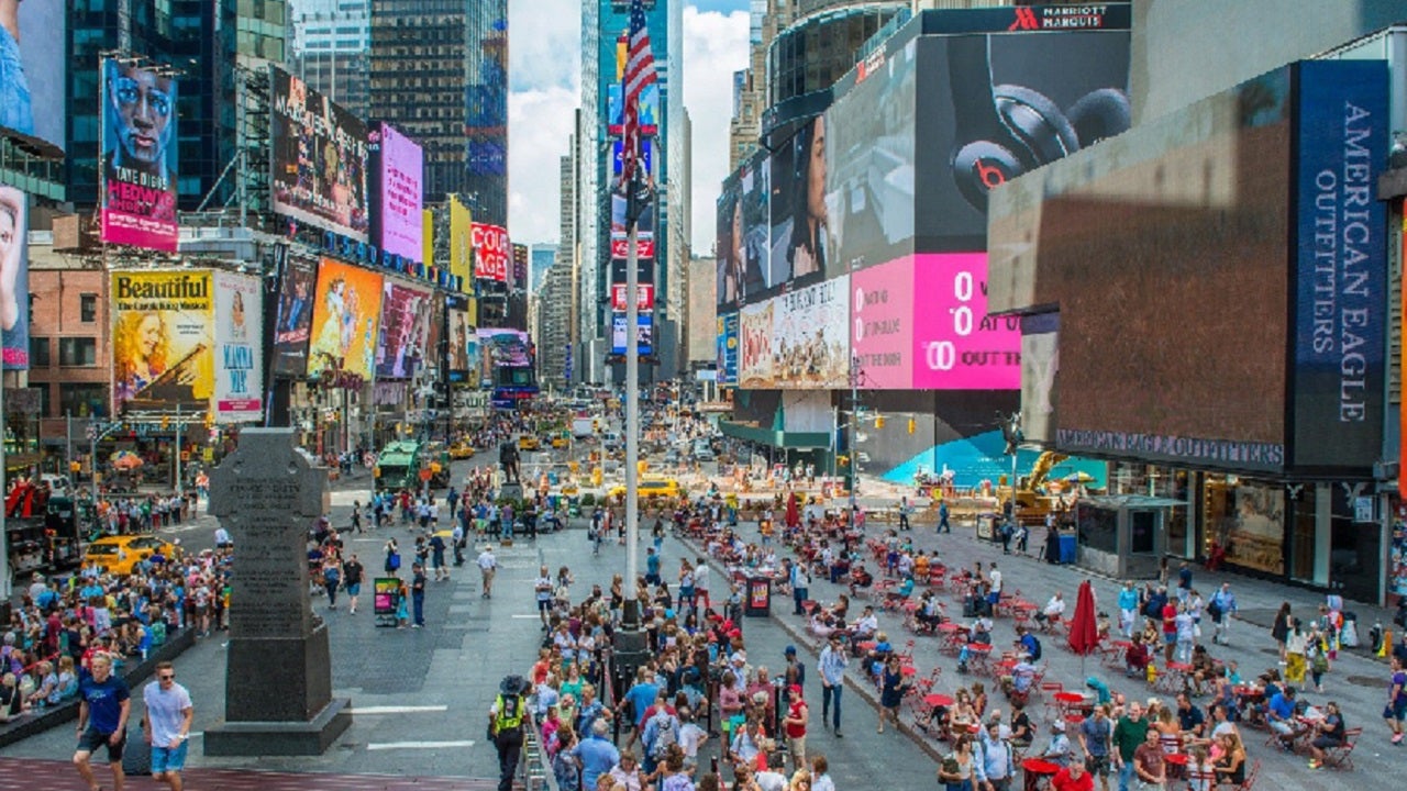 NYC man who randomly punched 4-year-old in Times Square taken down by mom: Police