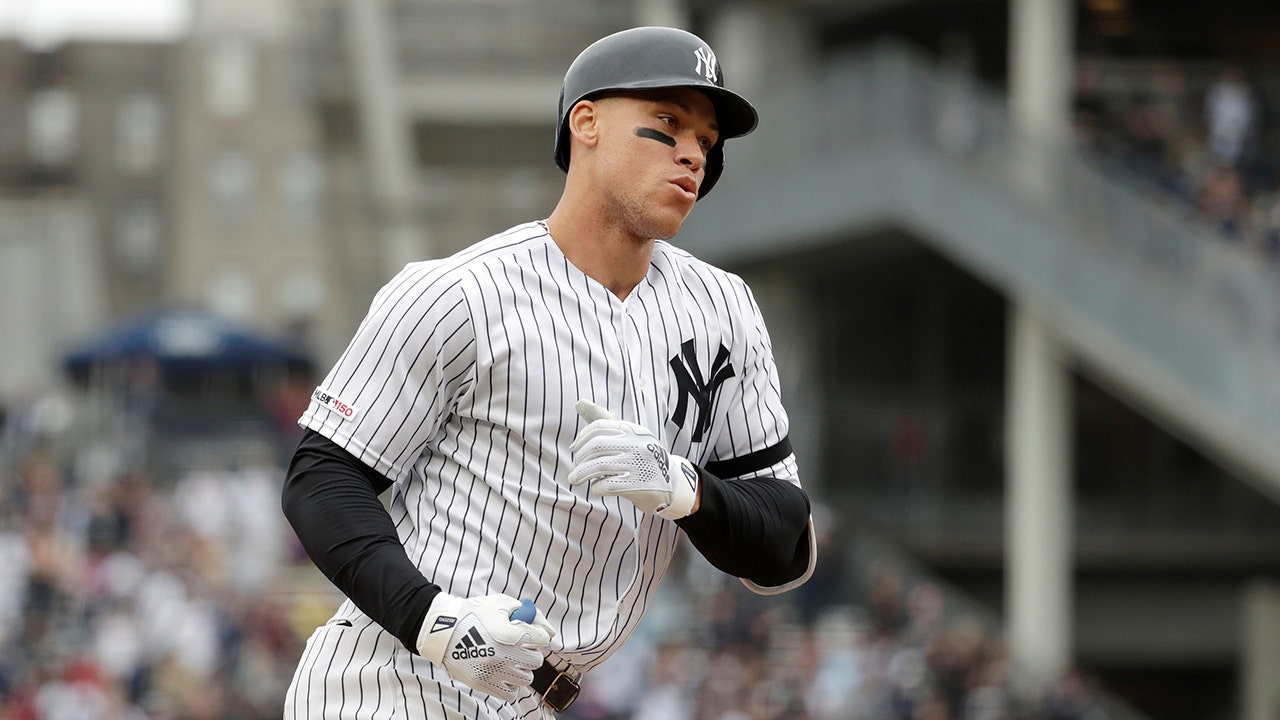 Yankees star Aaron Judge sidelined with 'pretty significant strain' - same  injury that ended season in 2016