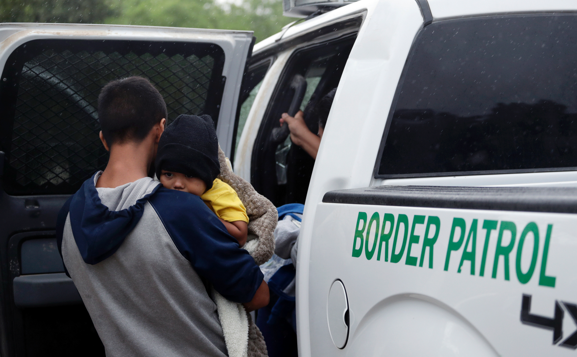 New York Times op-ed writer calls for public shaming of US Border Patrol agents