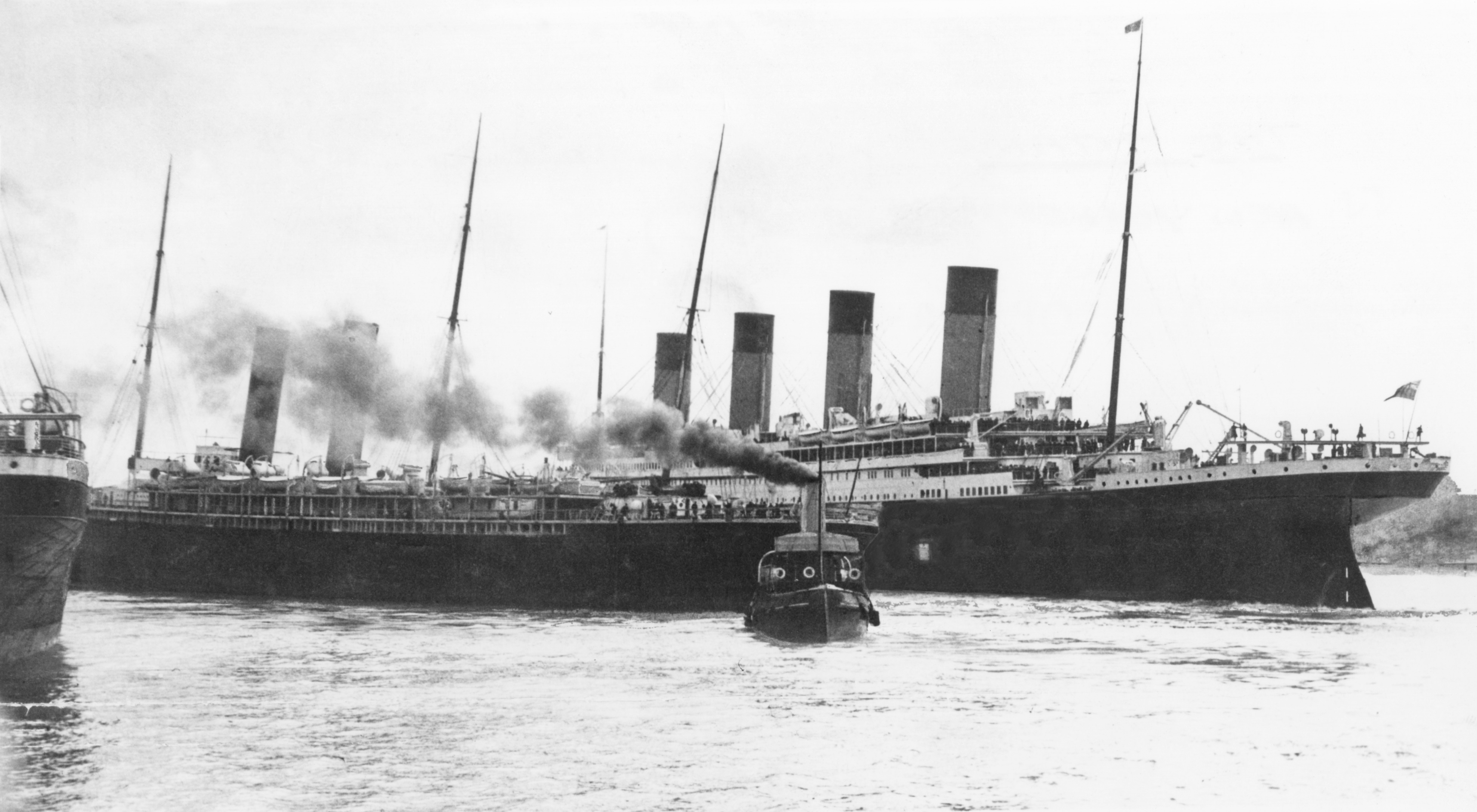 inside the titanic ship before it sank