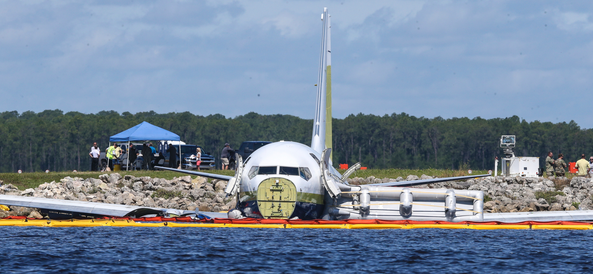 No deaths as plane carrying US military crashes into river | Fox News