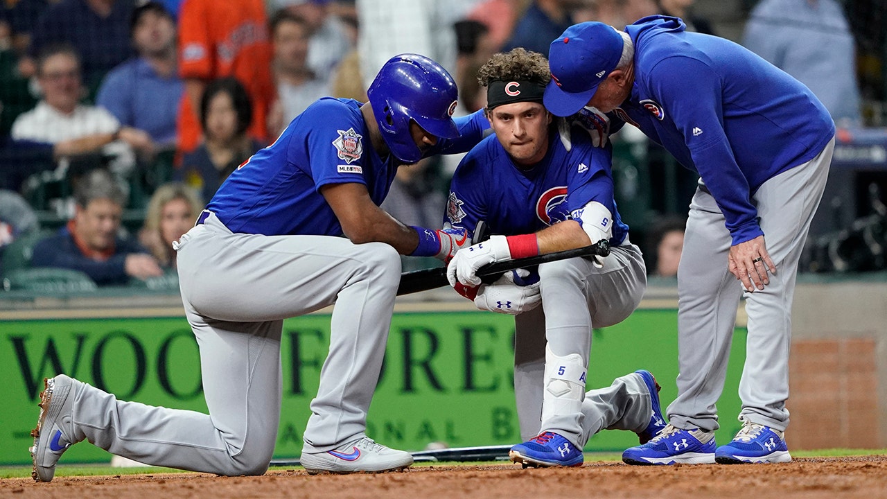 Chicago Cubs' Albert Almora Jr. bats against the Cincinnati Reds