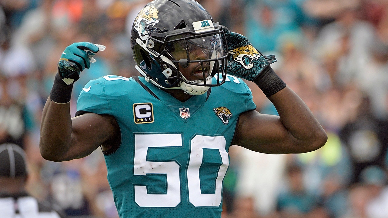 Jacksonville Jaguars' Telvin Smith announces decision to step away from  football to 'get my world in order