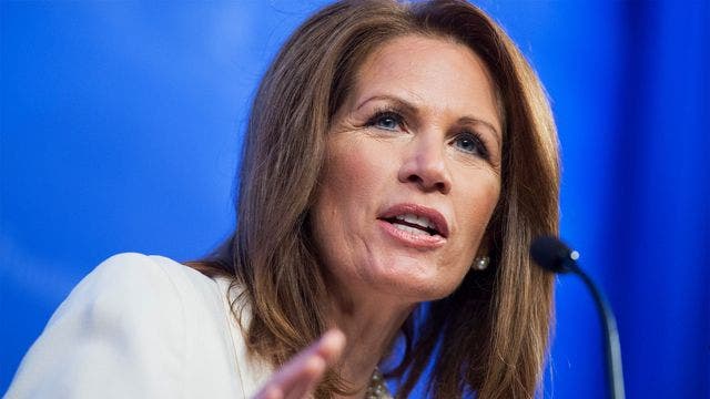 Bachmann: Normal Americans 'have more brains' than entire room of politicians