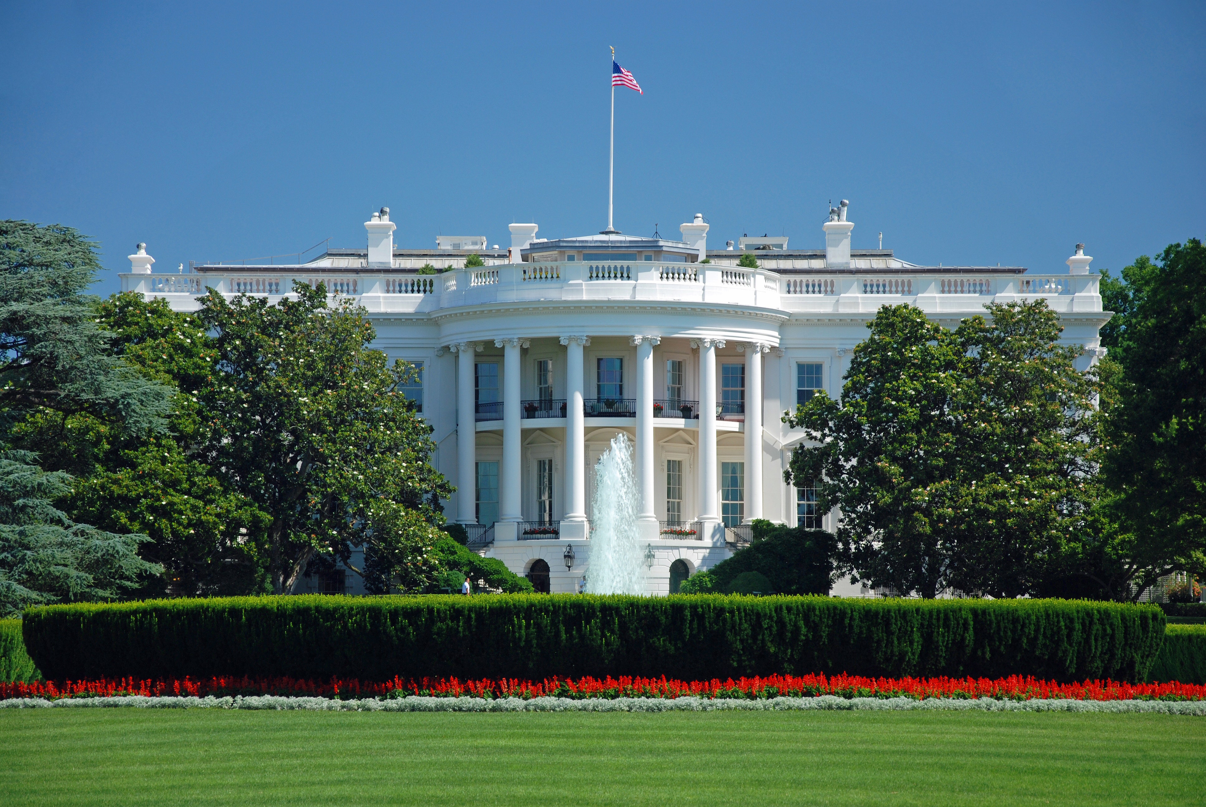 White house 5