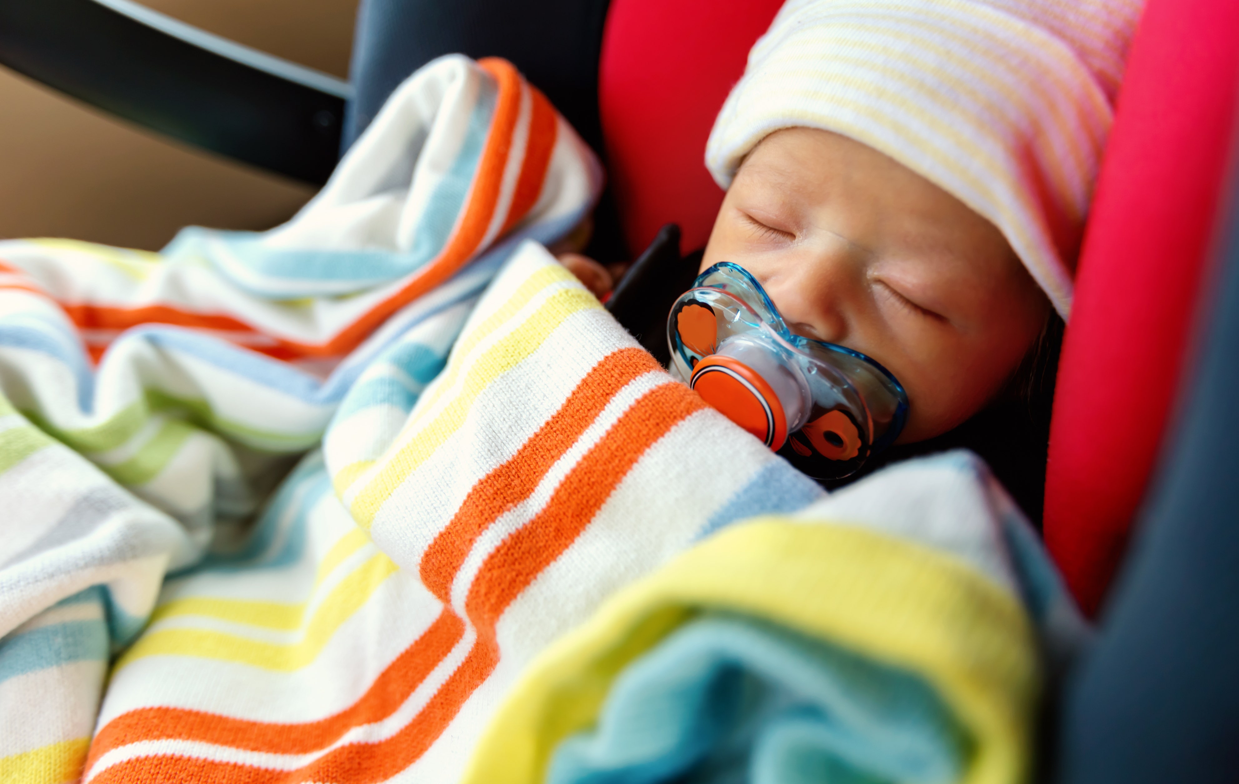 Safe for baby to sleep in car clearance seat