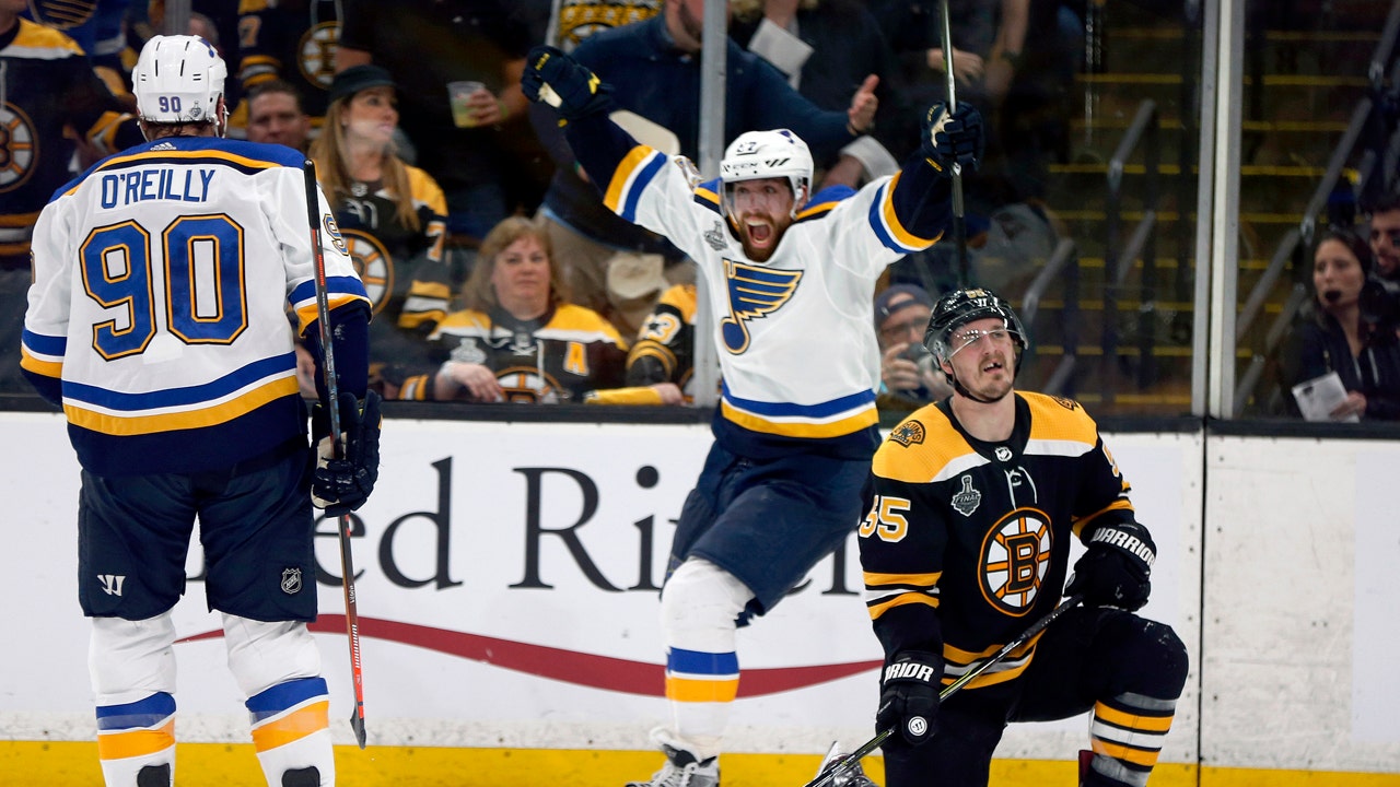 Binnington, Blues beat Bruins 2-1, lead Stanley Cup 3-2