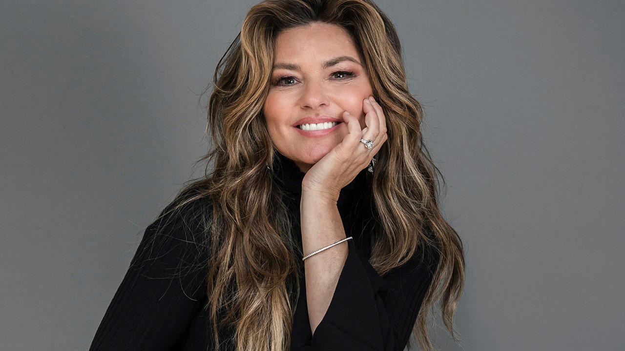 Shania Twain Announces Las Vegas Residency 'Come on Over' for 2024