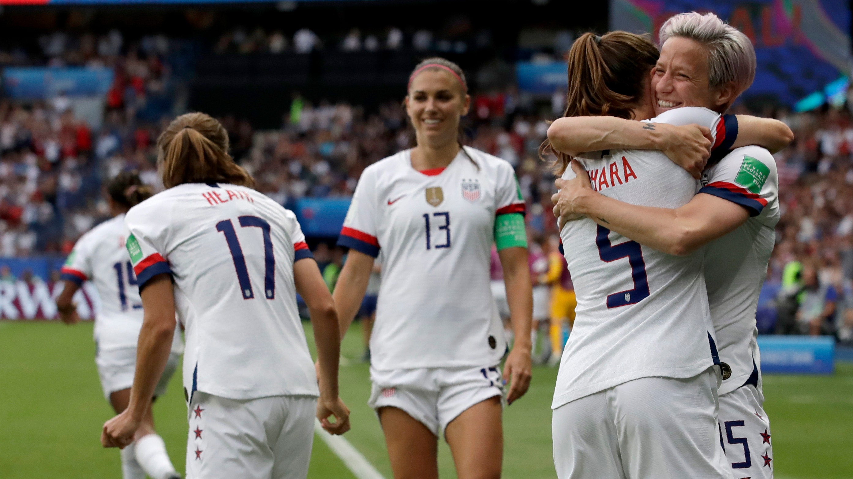 Celebrities react to U.S. women's soccer team quarterfinal win