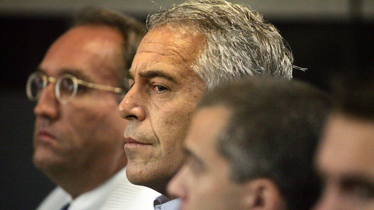 Billionaire Jeffrey Epstein Arrested And Charged With Sex Trafficking Fox News