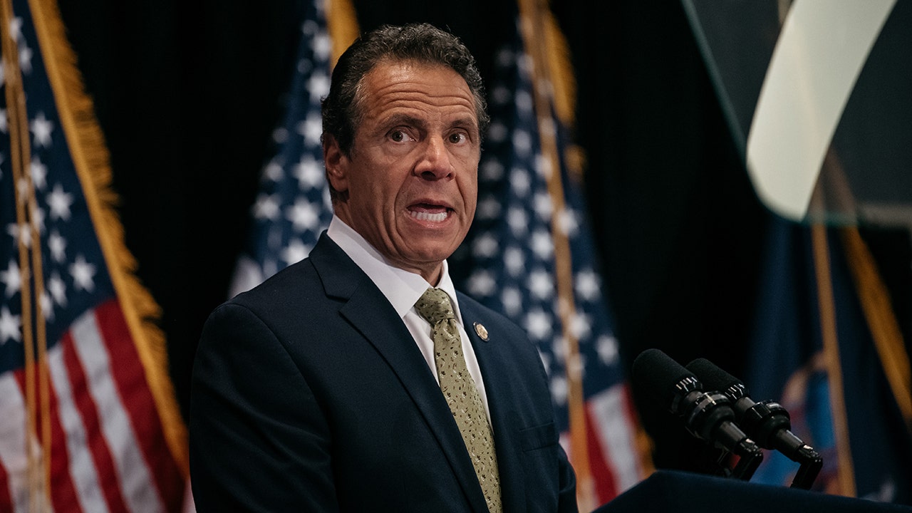 Albany DA confirms Cuomo criminal probe, calls for accusers to 'please reach out'