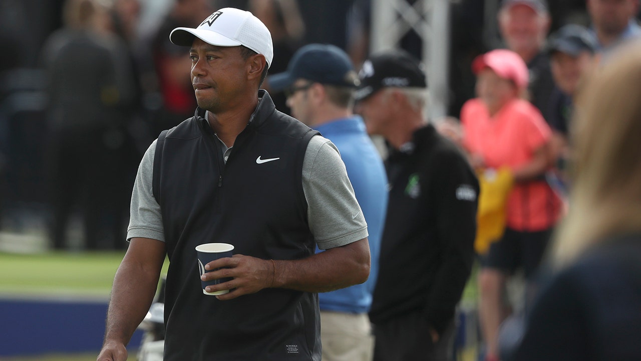 Woods recovering from back surgery and waiting for Masters