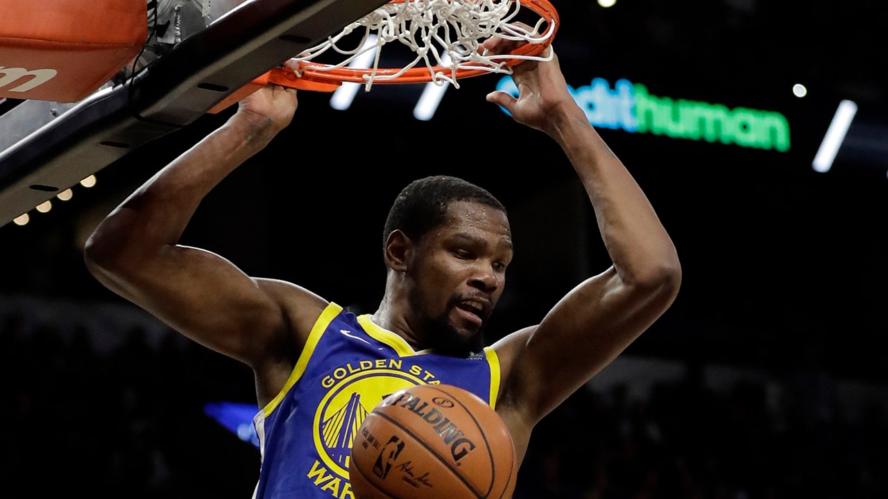 Kevin Durant begins new chapter with Warriors at media day