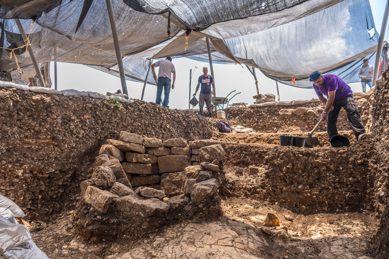 huge-9-000-year-old-stone-age-settlement-one-of-the-largest-in-the