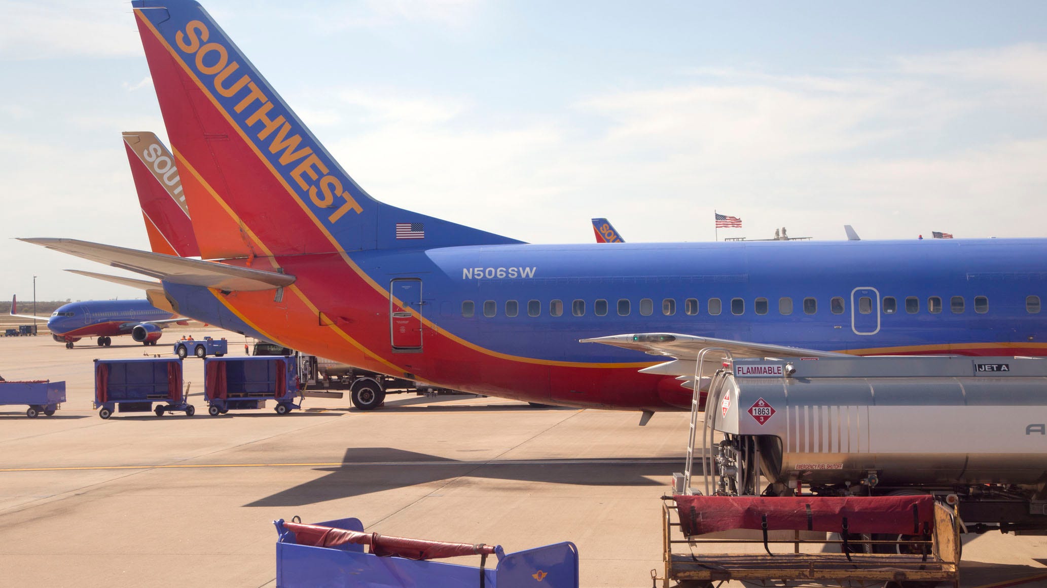 Fully vaccinated Southwest flight attendant dies from COVID-19