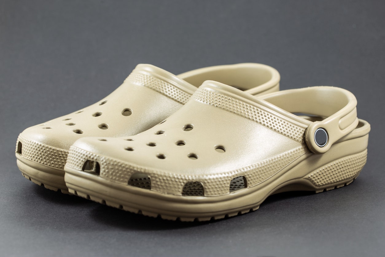 Crocs Mascot Croc Man Goes Viral Terrifies Internet It Still | My XXX ...