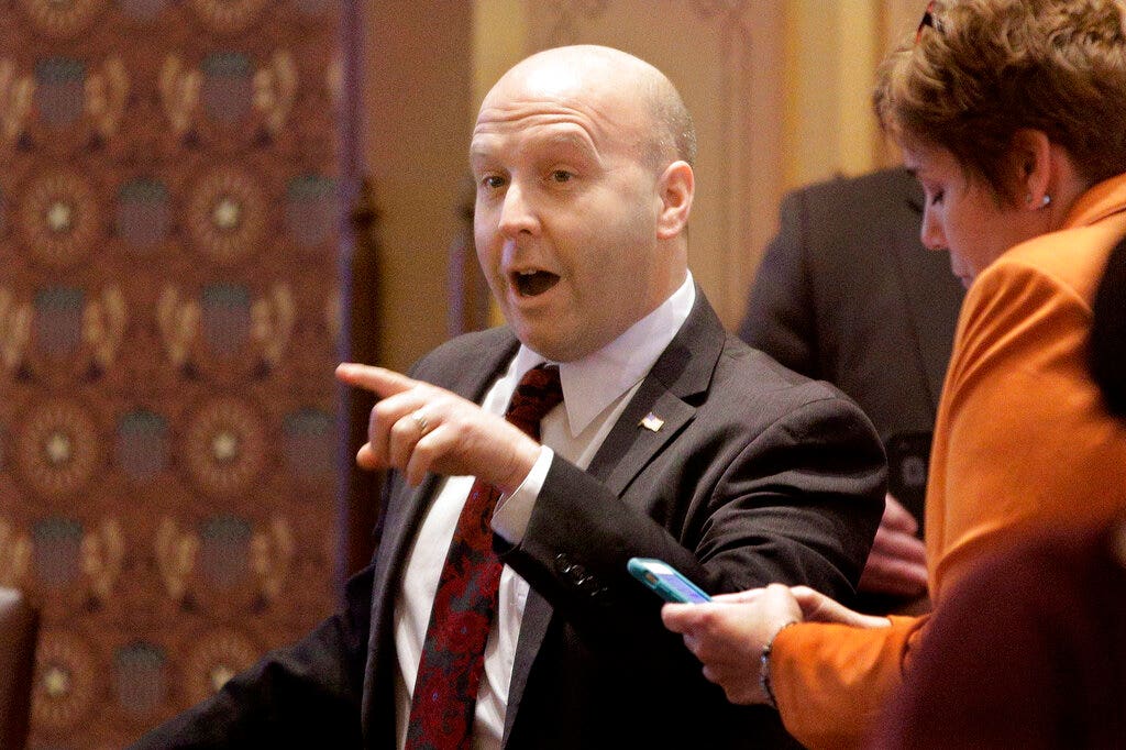 Democratic Illinois state senator pocketed nearly $275K from labor ...