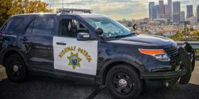 San Diego wrong-way car crash kills 2 police officers