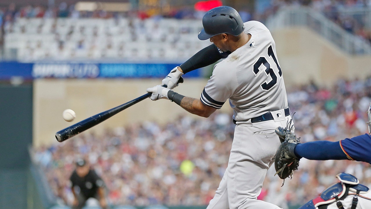 Yankees CF Hicks on 10-day injured list with flexor strain | Fox News