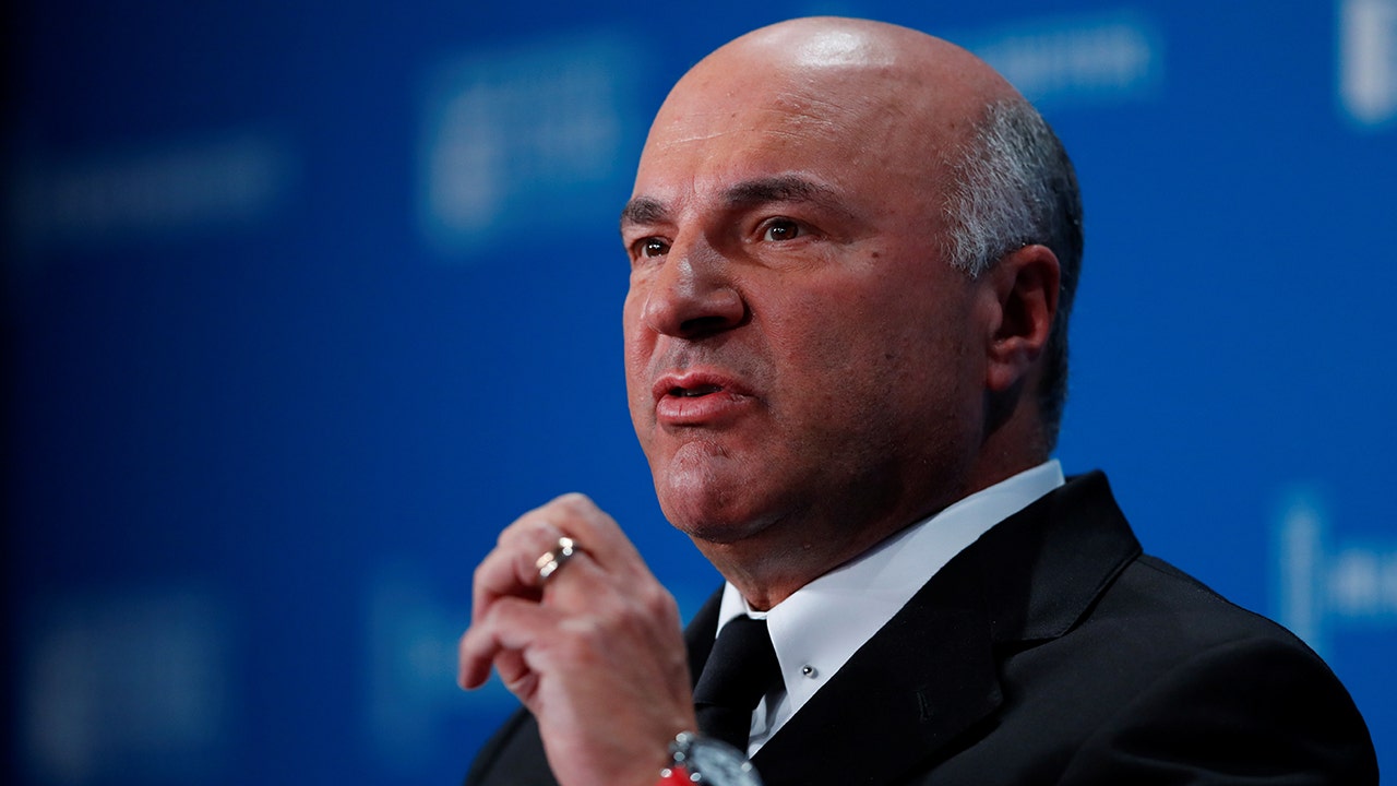Kevin O'Leary warns chaos is about to begin for US economy: 'Wake up and smell the roses'