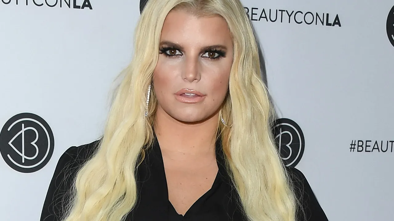 Jessica Simpson On When Newlyweds With Nick Lachey Became Phony