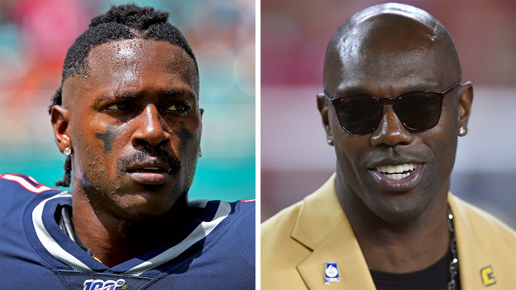 Terrell Owens talks about Antonio Brown at 49ers opener