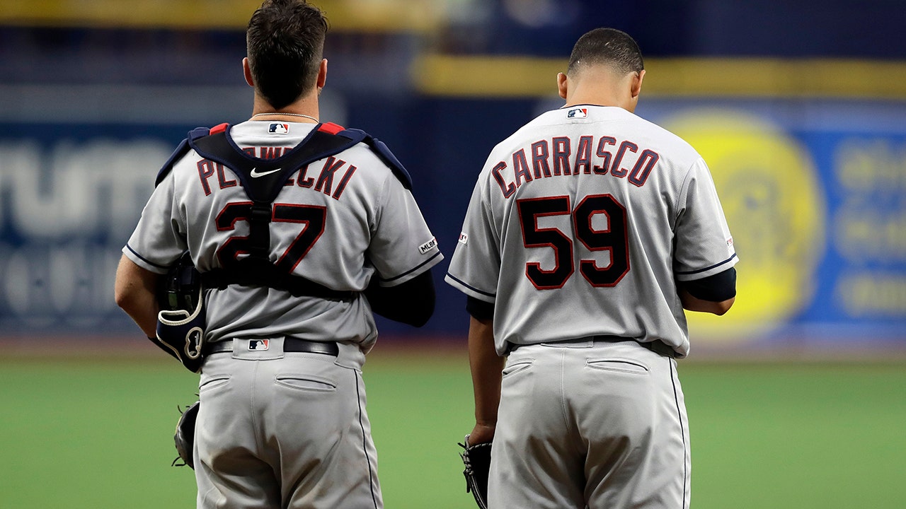 Indians pitcher Carlos Carrasco diagnosed with leukemia