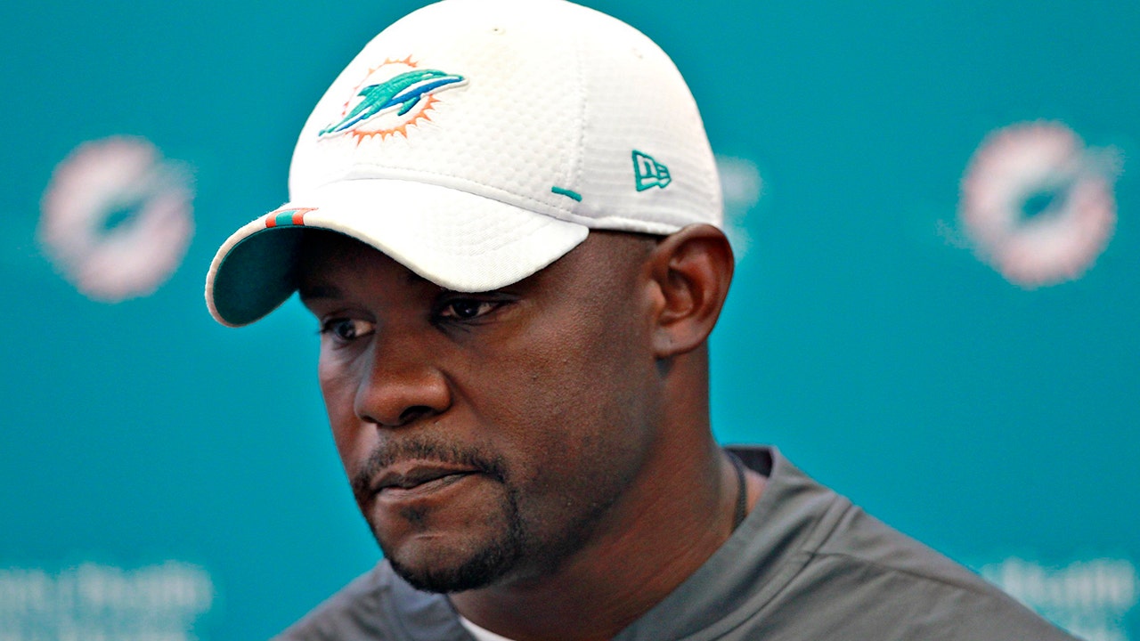 Dolphins players react to Brian Flores’ stunning firing: ‘Sick as f—‘