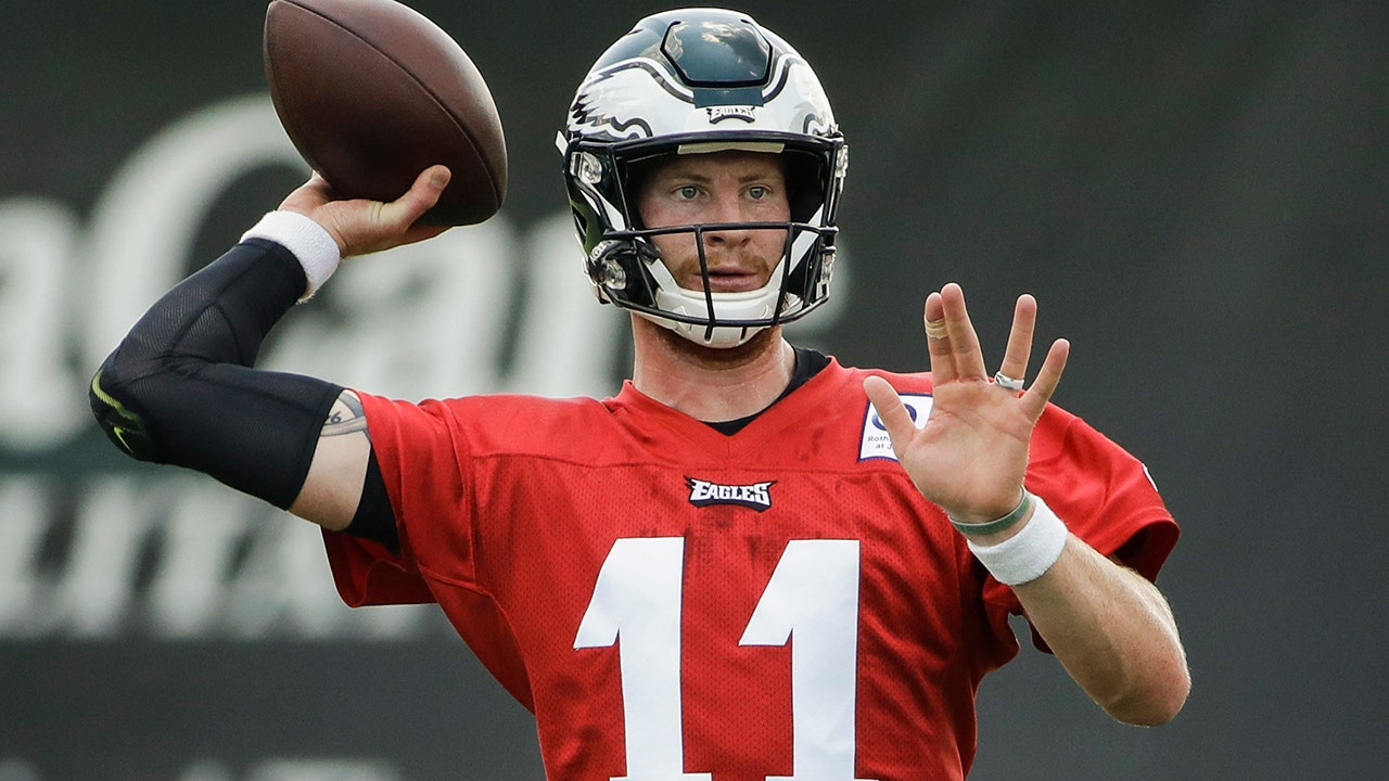 It looks like Carson Wentz ‘pushed the Eagles into a corner’, says Brian Westbrook